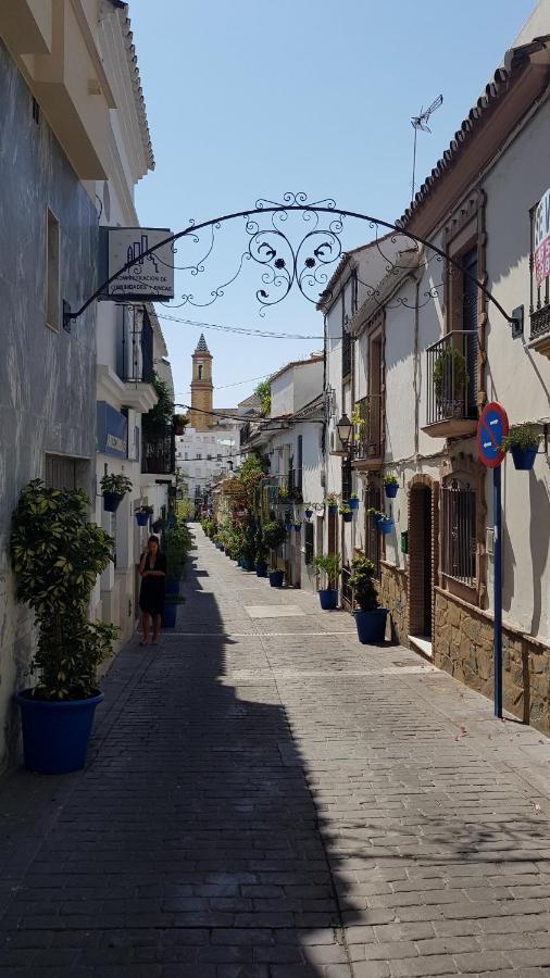 Apartamento Céntrico Frente A La Playa. Estepona